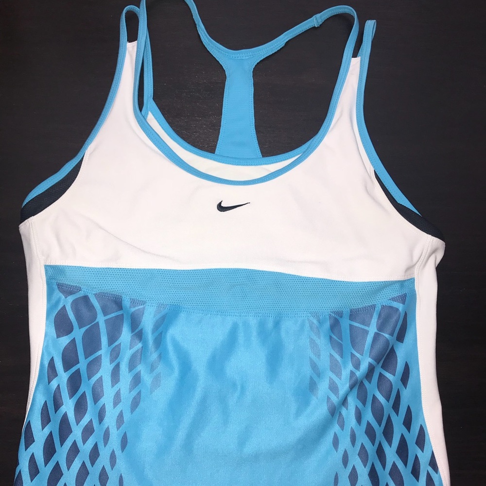 Nike drift sports bra tank